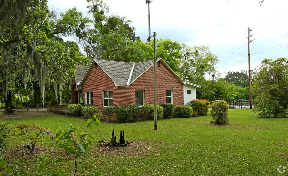 More Photos Of , Tallahassee Office For Sale