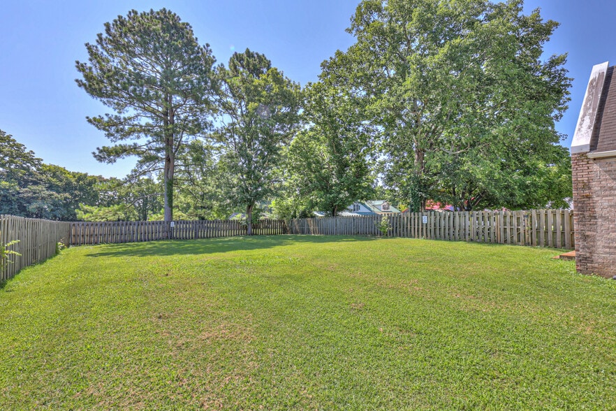 More Photos Of 228 S Military Ave, Lawrenceburg Religious Facility For Sale