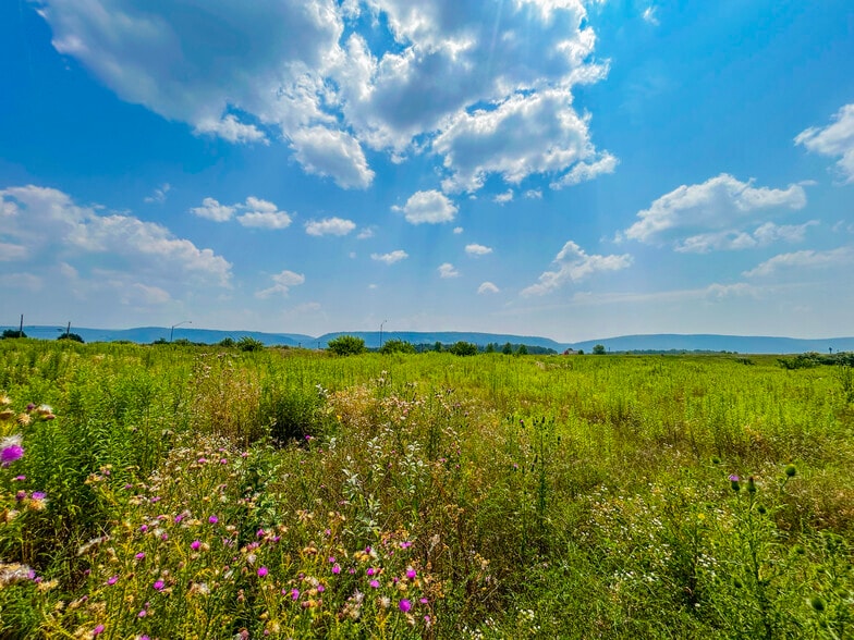 More Photos Of Venture Dr, Bellefonte Land For Lease