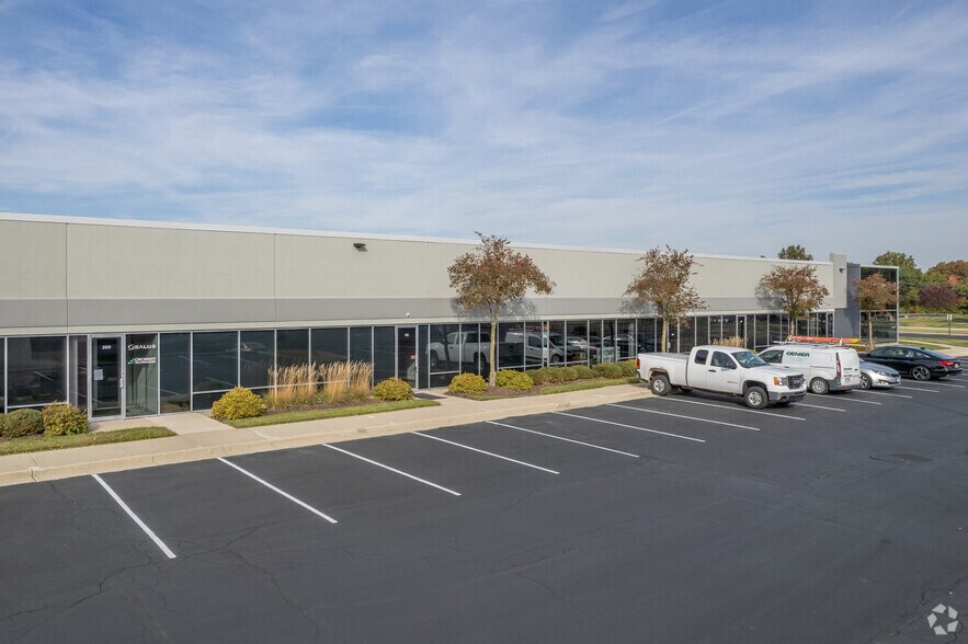 More Photos Of 4700 Duke Dr, Mason Office For Lease
