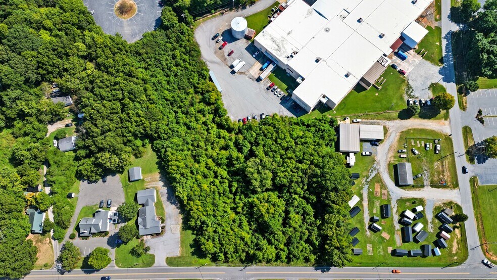 More Photos Of 11651 N Main St, Archdale Land For Sale