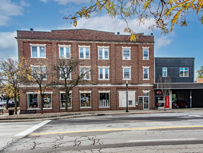 More Photos Of 102 Main St, Wadsworth Office For Lease