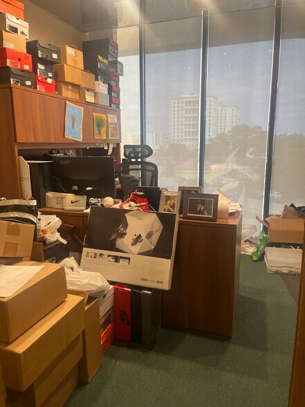 More Photos Of 420 S Dixie Hwy, Coral Gables Loft Creative Space For Sale