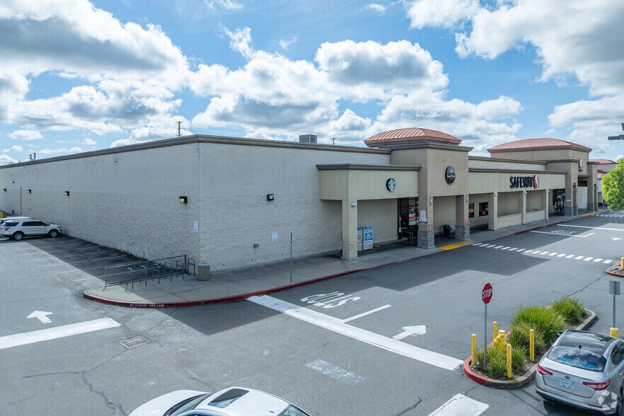 More Photos Of 4010-4020 Manzanita Ave, Carmichael Unknown For Lease