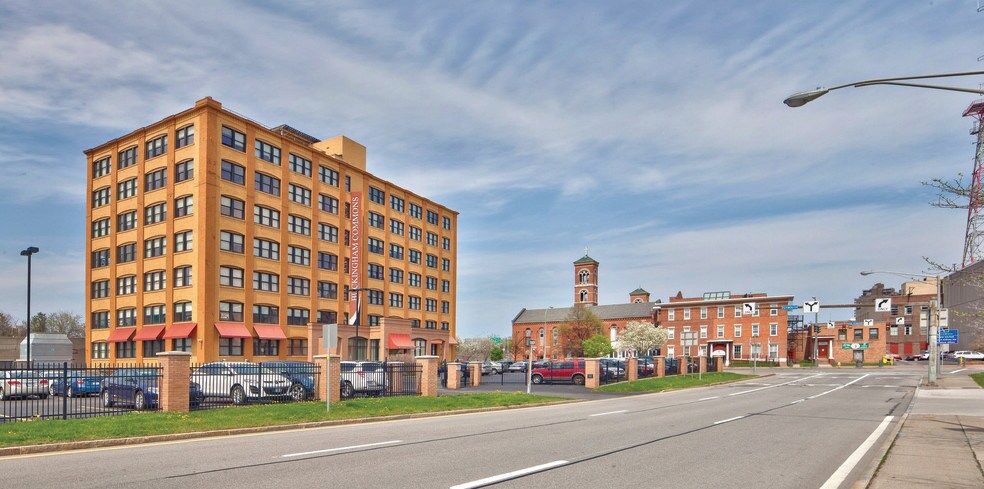 More Photos Of 85 Allen St, Rochester Office Residential For Lease