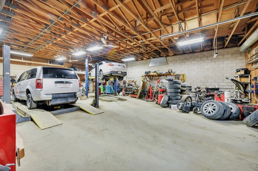 More Photos Of 4727 60 St, Red Deer Service For Sale