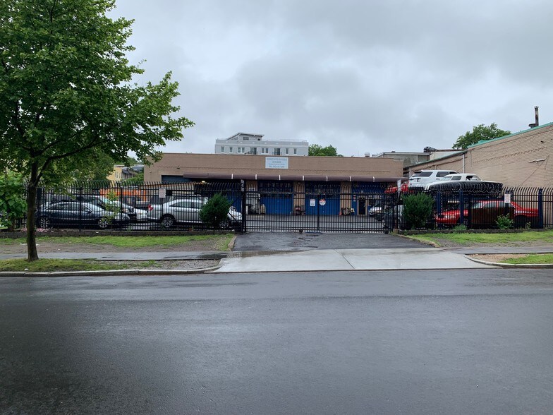 Primary Photo Of 2210-2212 5th St NE, Washington Warehouse For Sale