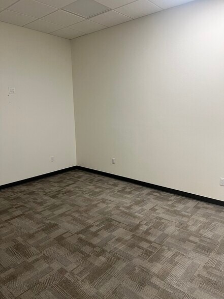 More Photos Of 5848 Judson Rd, Longview Storefront For Lease
