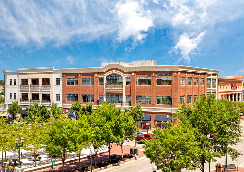 More Photos Of 249 Central Park Ave, Virginia Beach Coworking Space