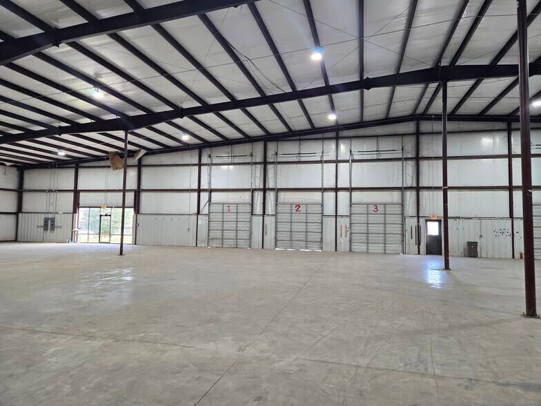 More Photos Of 3415 Al-53 Hwy, Huntsville Warehouse For Sale