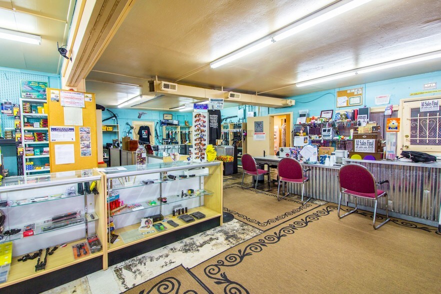 More Photos Of 404-410 N Santa Fe Ave, Fountain Freestanding For Sale