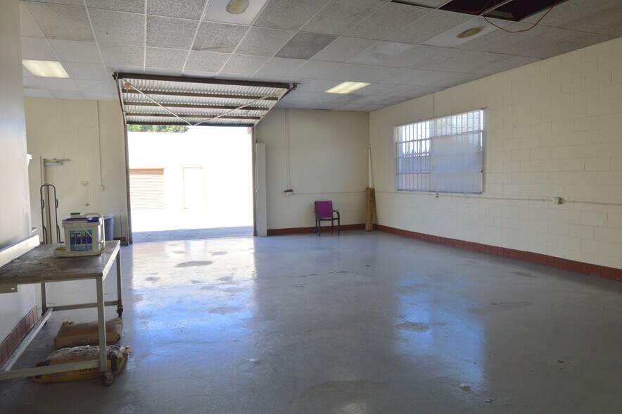 More Photos Of 3365 Martin Luther King Jr Blvd, Lynwood Unknown For Lease