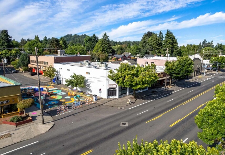 Primary Photo Of 10534 NE Sandy Blvd, Portland Storefront Retail Office For Lease