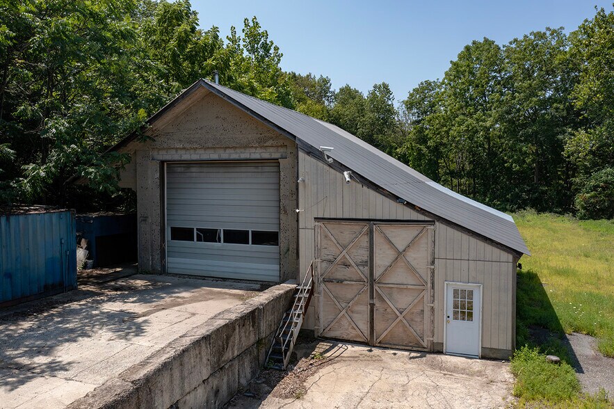 More Photos Of 48 Hope Rd, Blairstown Health Club For Sale