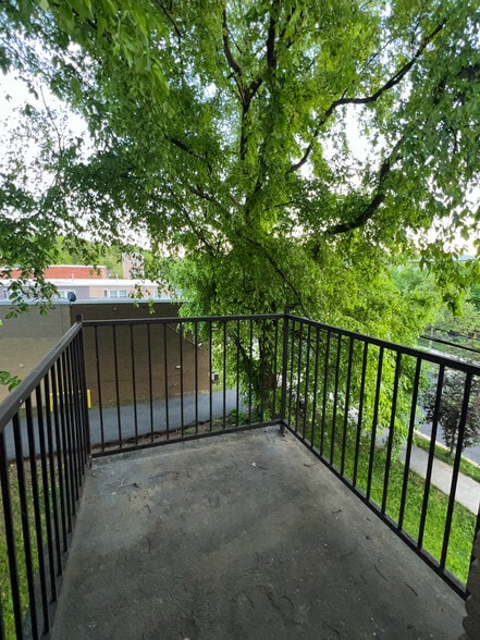 More Photos Of 5501 Foote St NE, Washington Apartments For Sale