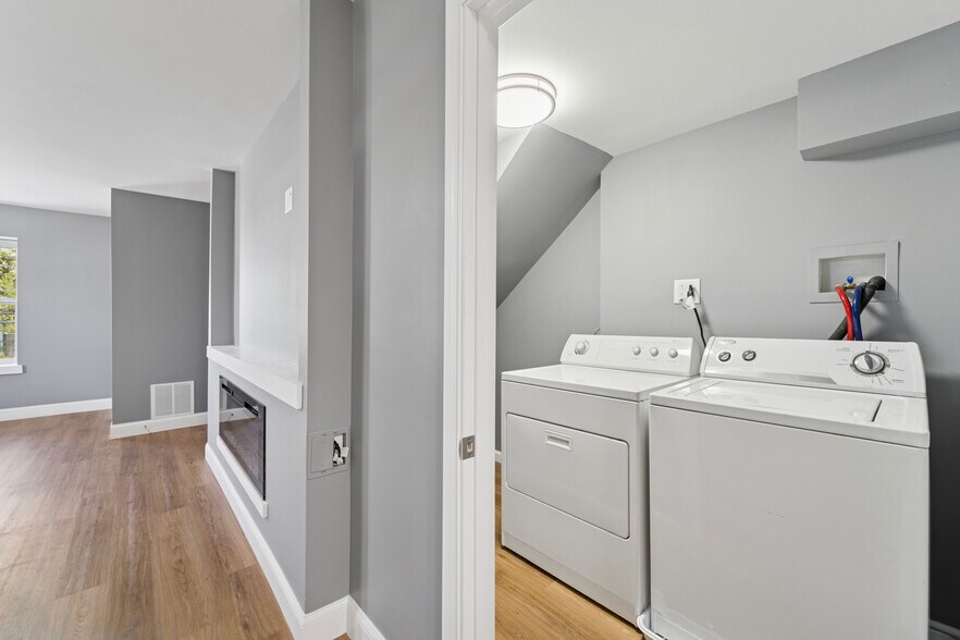 More Photos Of 14-16 S Wycombe Ave, Lansdowne Auto Repair For Sale