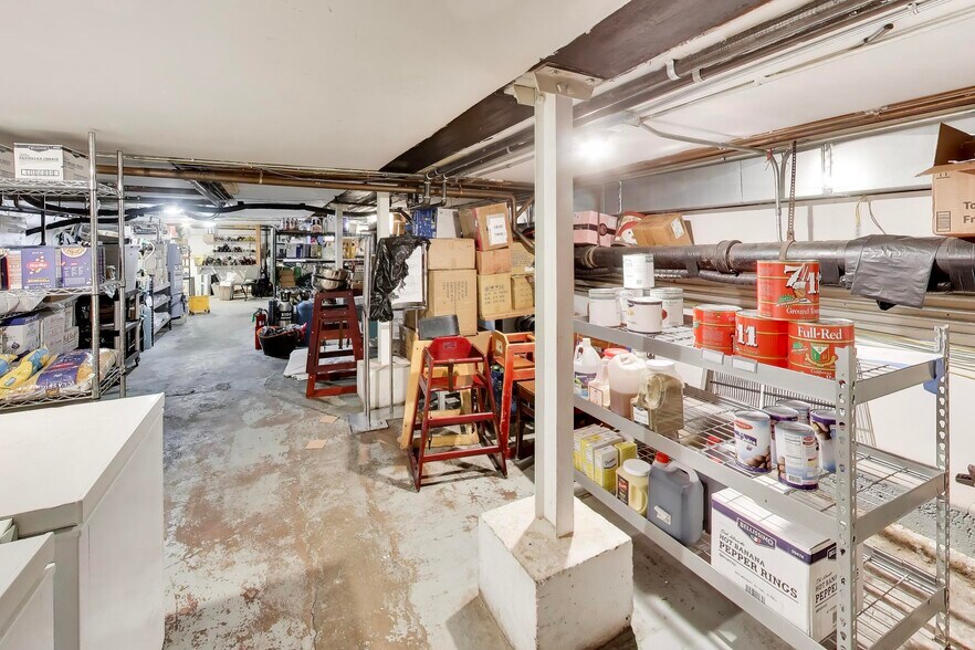 More Photos Of 2114 W Roscoe St, Chicago Storefront Retail Residential For Sale