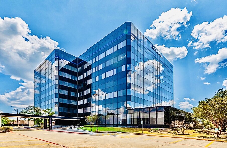 More Photos Of 616 FM 1960 Rd W, Houston Office For Sale