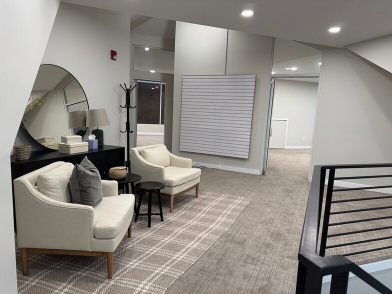 More Photos Of 5445 S Highland Dr, Holladay Office For Lease