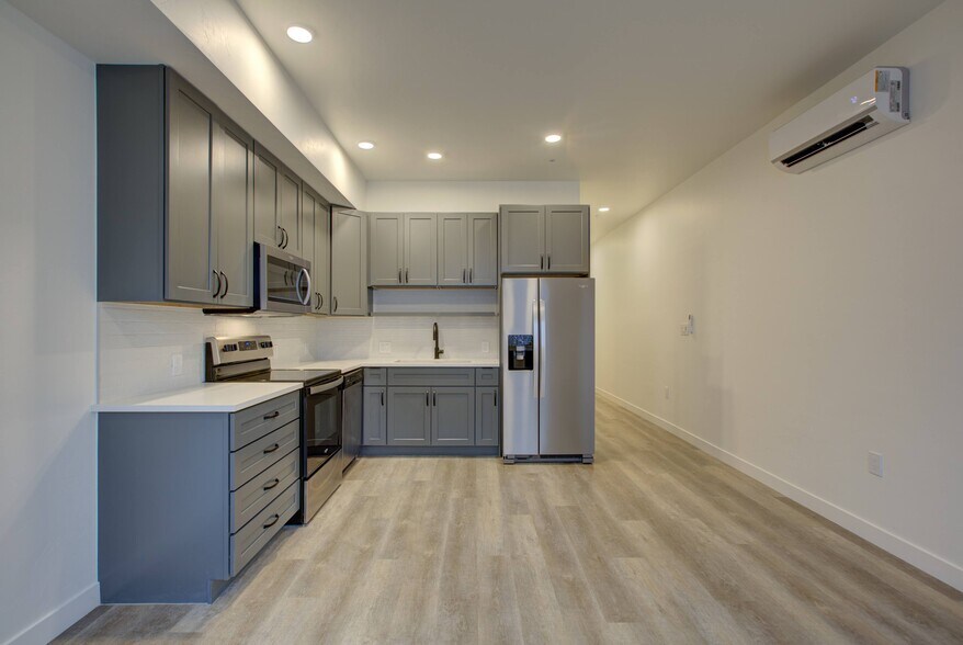 More Photos Of 1775 S Pearl St, Denver Apartments For Sale