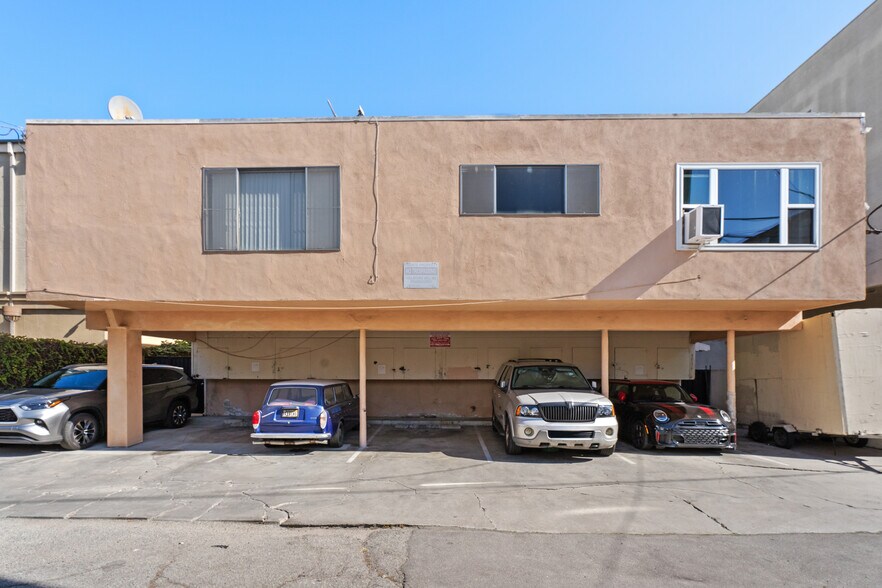 More Photos Of 3831 Motor Ave, Culver City Apartments For Sale