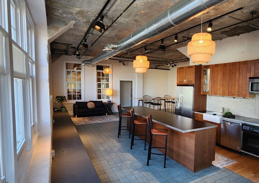 More Photos Of 81 Broadway St, Asheville Coworking Space