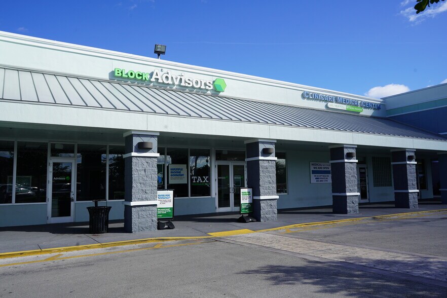 More Photos Of 12760-12890 Biscayne Blvd, North Miami Unknown For Lease