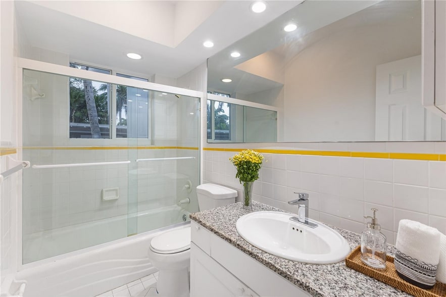 More Photos Of 1505 NE 13th Pl, Miami Beach Apartments For Sale