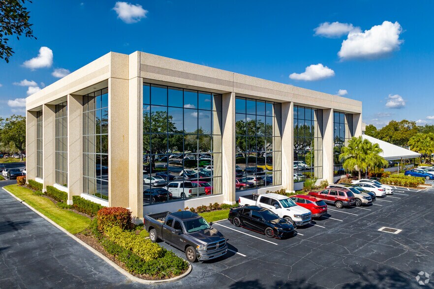 More Photos Of 3810-3820 Northdale Blvd, Tampa Unknown For Lease