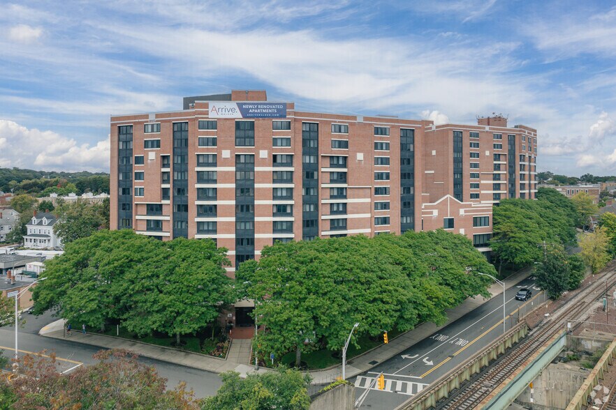 Primary Photo Of 14 Summer St, Malden Apartments For Lease