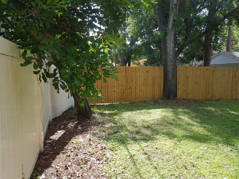 More Photos Of 311 58th Ave E, Bradenton Apartments For Sale