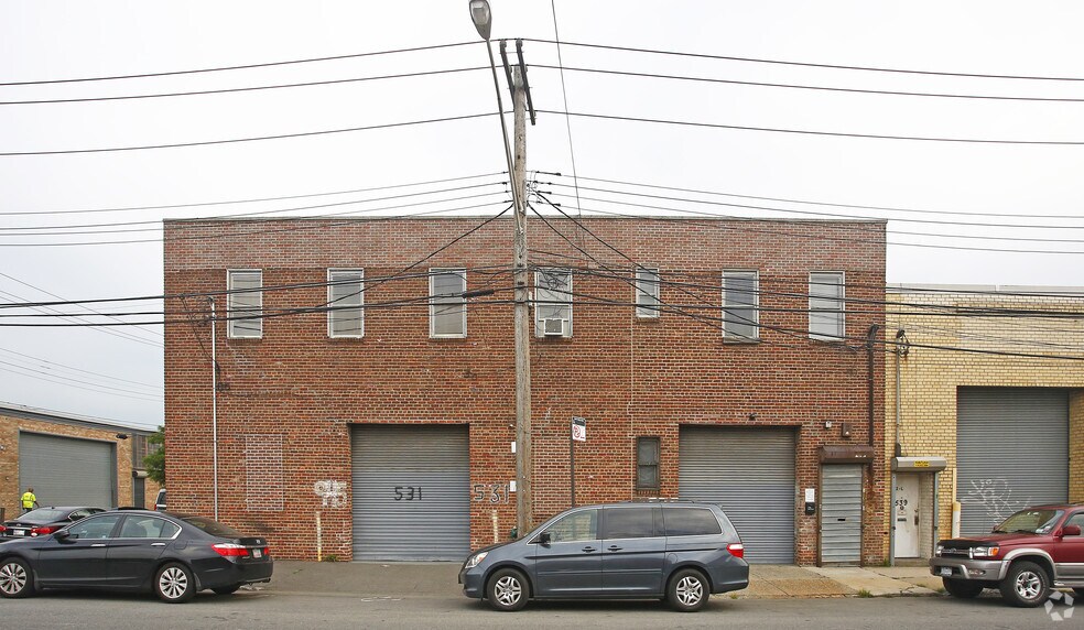 More Photos Of 531-535 Wortman Ave, Brooklyn Warehouse For Lease