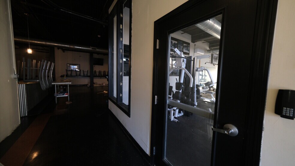 More Photos Of 91 Hartford Ave, Providence Apartments For Lease