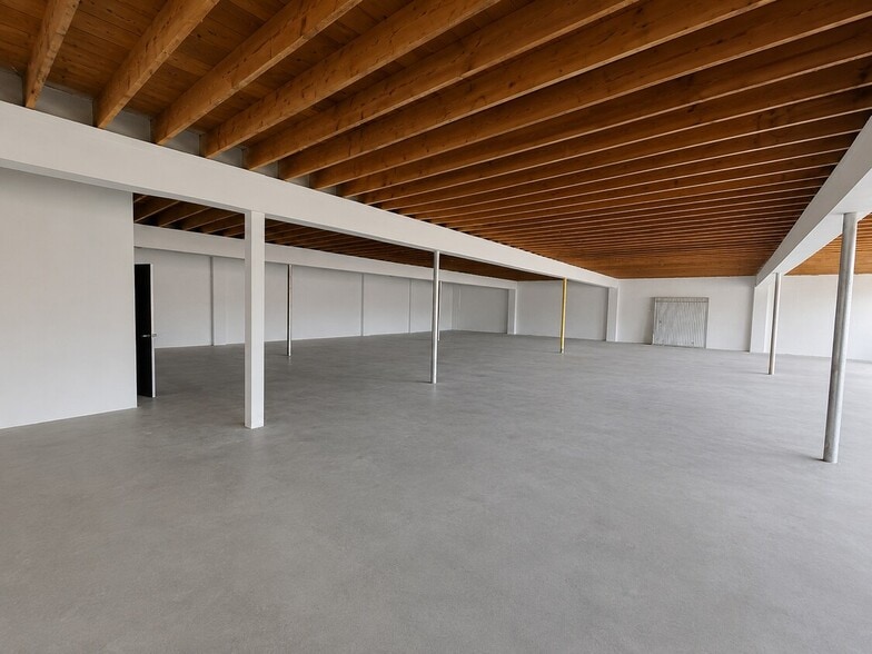 More Photos Of 2175 Spruce St, Ewing Storefront For Sale