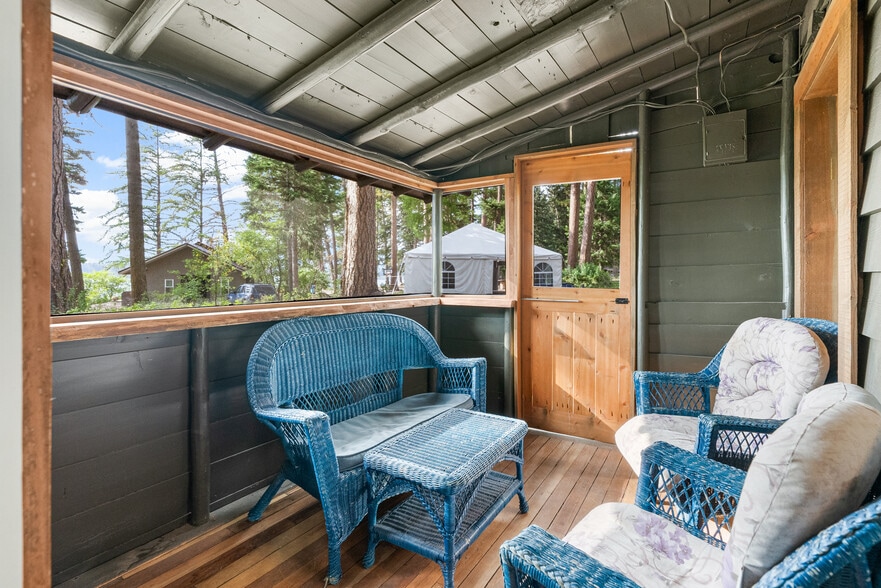 More Photos Of 3481 N Highway 83, Seeley Lake Hotel For Sale