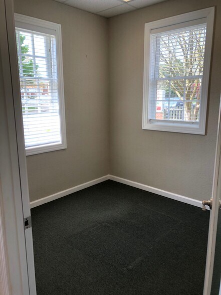 More Photos Of 2408 Princess Anne Rd, Virginia Beach Medical For Lease