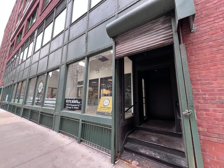 More Photos Of 633 S Plymouth Ct, Chicago Apartments For Sale