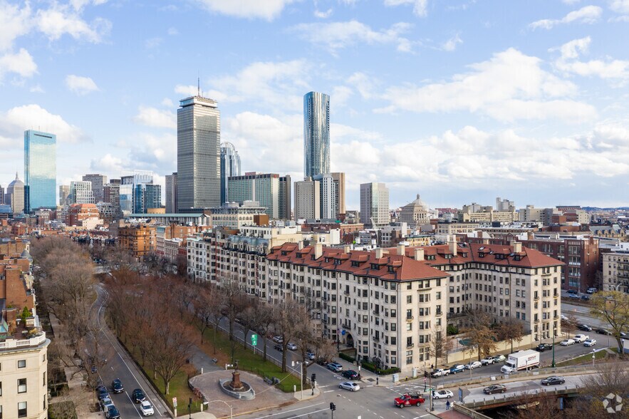 More Photos Of 400 Commonwealth Ave, Boston Medical For Sale