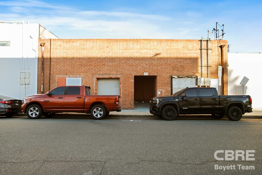 More Photos Of 12341 Hawthorne Blvd, Hawthorne Storefront For Sale