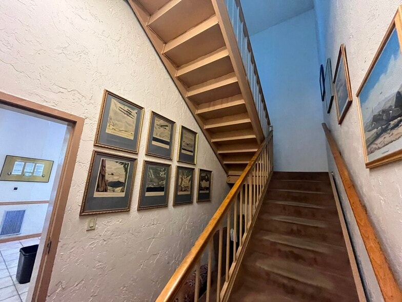 More Photos Of 200 N Thornton Ave, Orlando Office For Sale