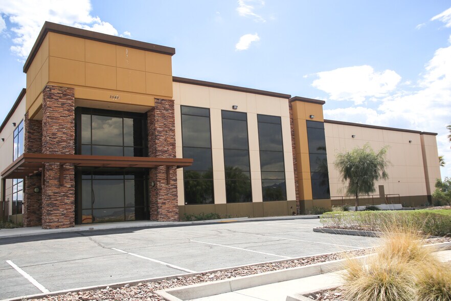 More Photos Of 2540 Landon Dr, Bullhead City Industrial For Sale