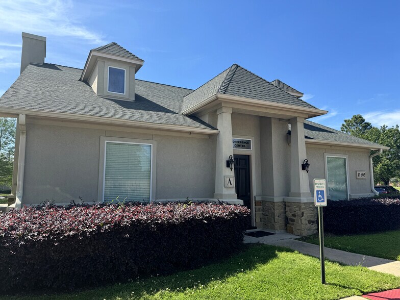 More Photos Of 11601 Spring-cypress Rd, Tomball Unknown For Lease