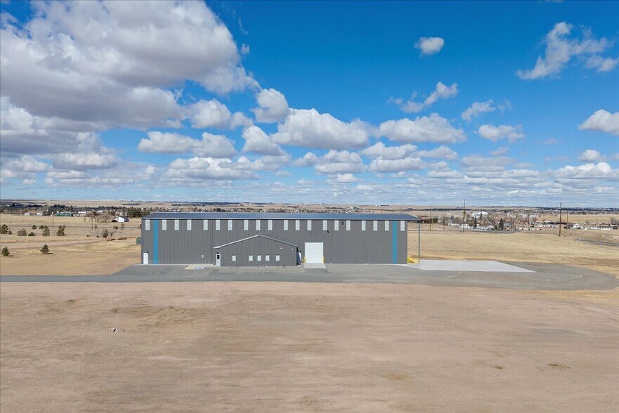 More Photos Of Mckinney Drive, Cheyenne Manufacturing For Lease