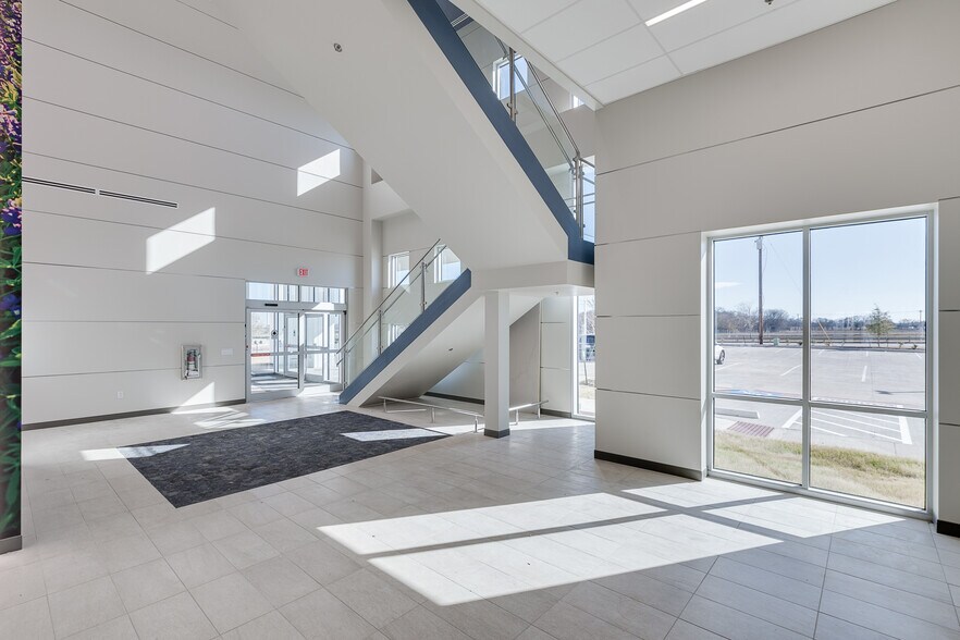 More Photos Of 4650 President George Bush Hwy, Sachse Medical For Lease