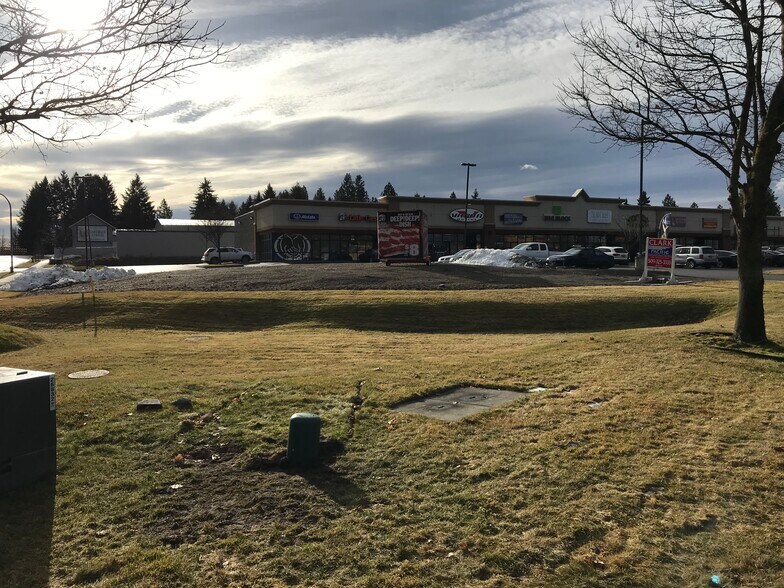 More Photos Of 196 Neider Ave, Coeur d'Alene Land For Lease