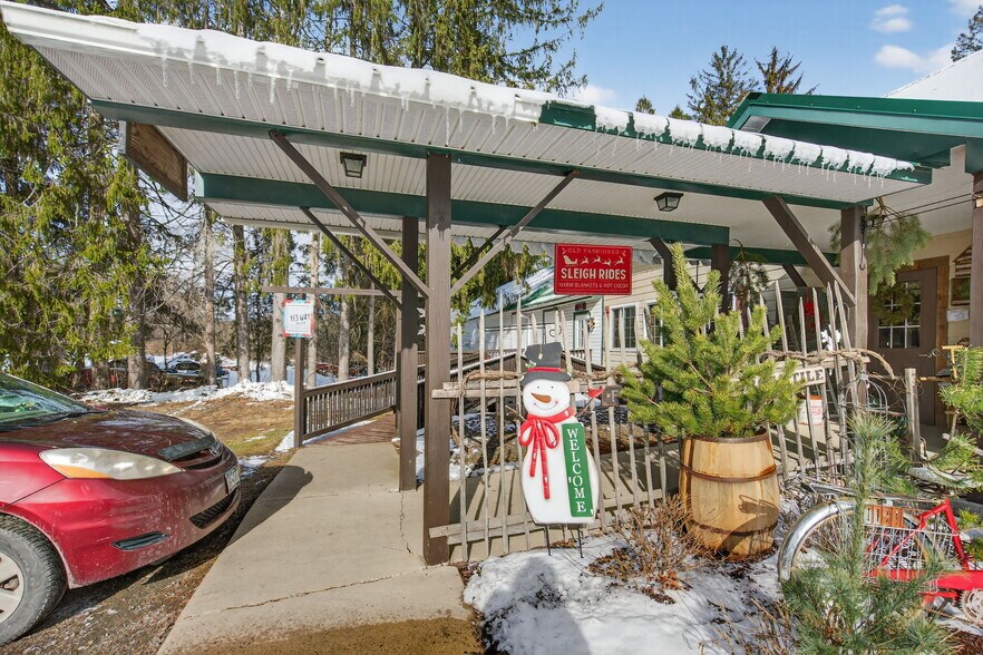 More Photos Of 2353 State Highway 80, West Burlington General Retail For Sale