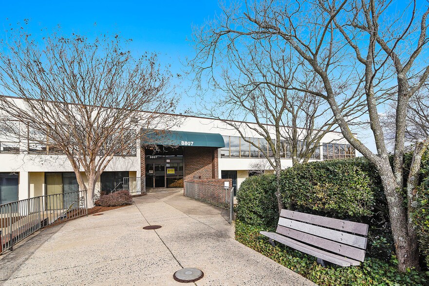 More Photos Of 8807 Sudley Rd, Manassas Office For Lease
