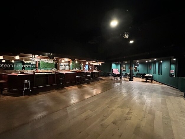 More Photos Of 14173 Green Tree Blvd, Victorville Restaurant For Lease