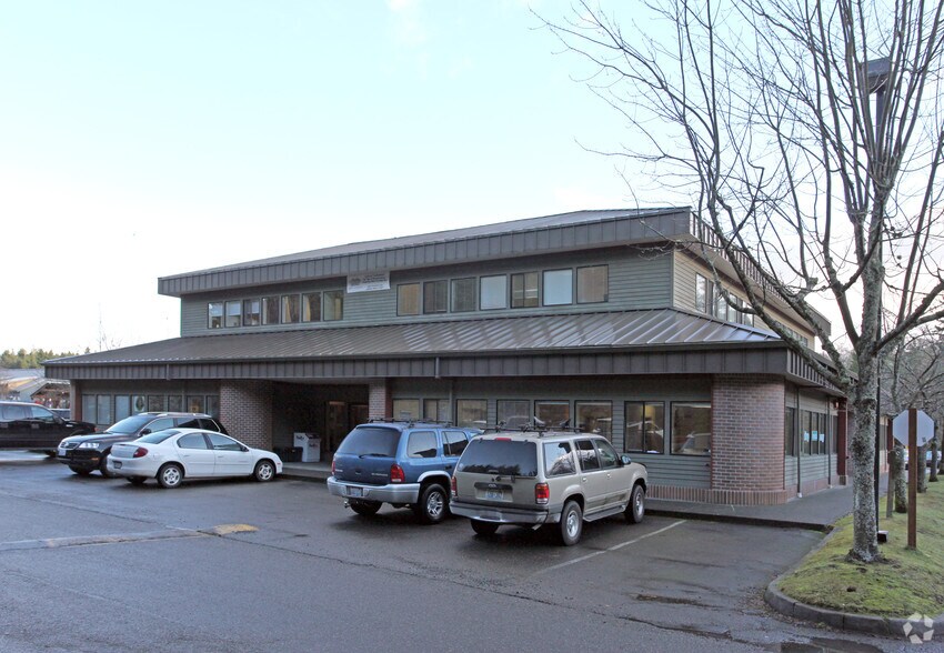 More Photos Of 911 Hildebrand Ln NE, Bainbridge Island Office For Lease