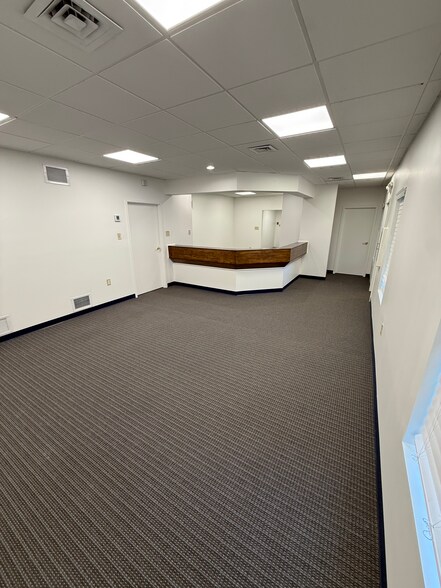 More Photos Of 276 Medical Way, Riverdale Medical For Sale